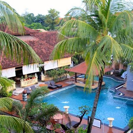 Bakung Beach Resort Kuta Lombok Eksteriør bilde