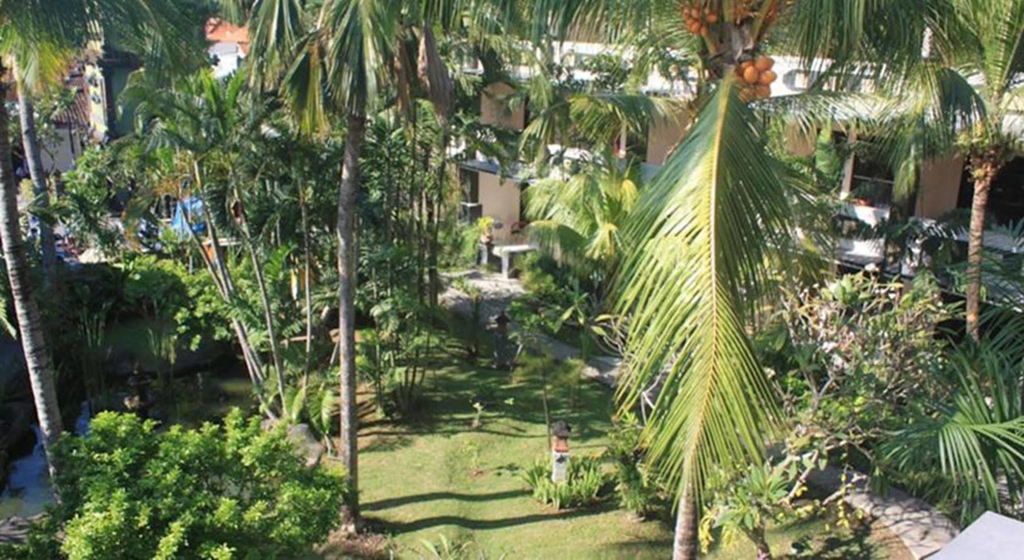 Bakung Beach Resort Kuta Lombok Eksteriør bilde